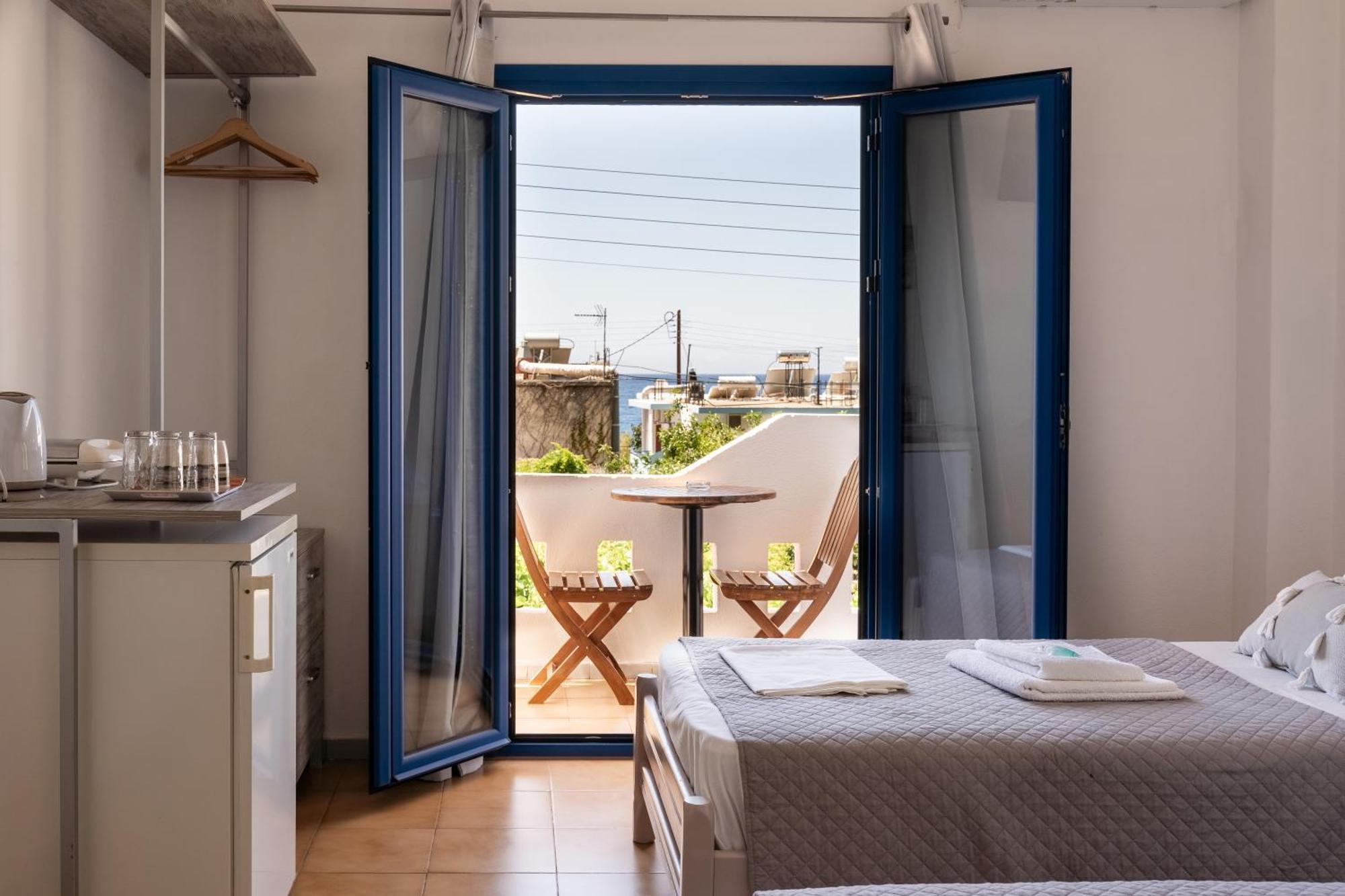 Giannis Rooms Αγία Ρουμέλη Εξωτερικό φωτογραφία